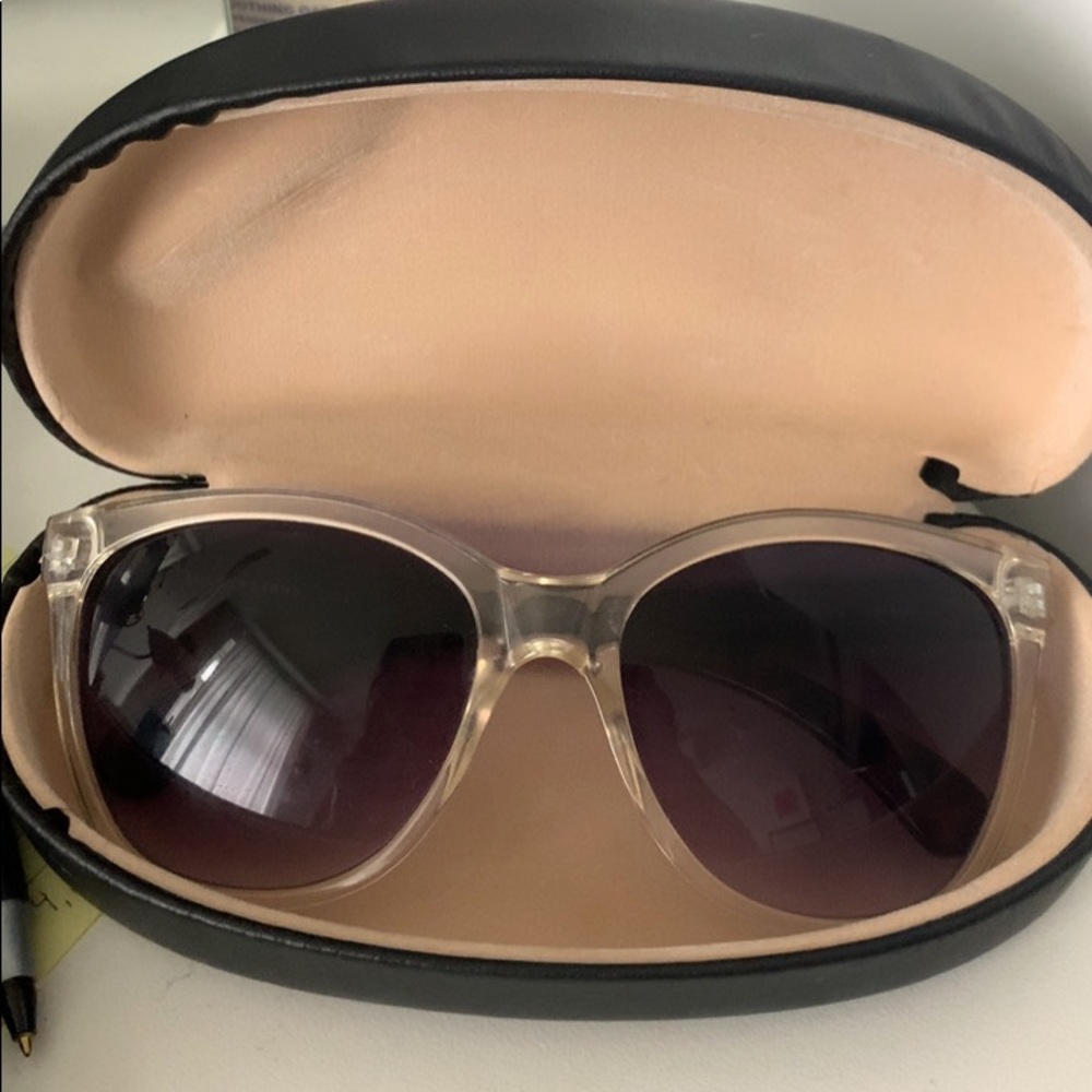 USED Lucky brand sunglasses